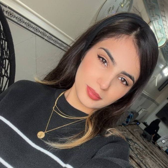 Chat with Samane | female