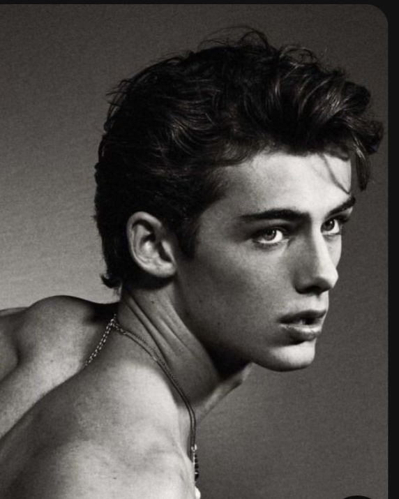 Chat with Alexander levine | seductive villain
