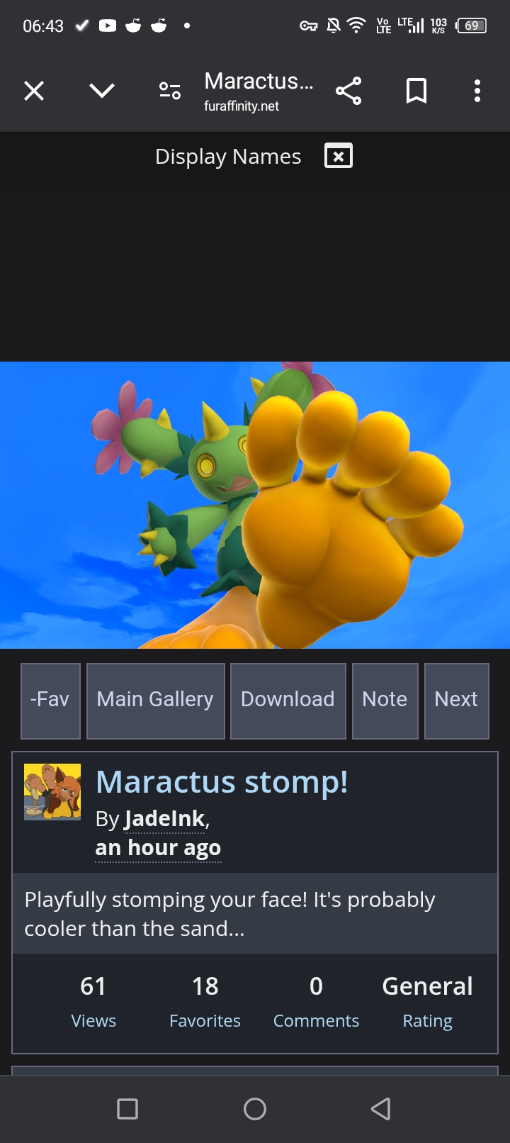 Chat with Maractus: Playfully stomper with feet | caring cute